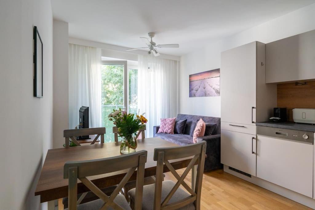 Apartament 1Br Excellence, Fast To Centre By Hm Wiedeń Zewnętrze zdjęcie