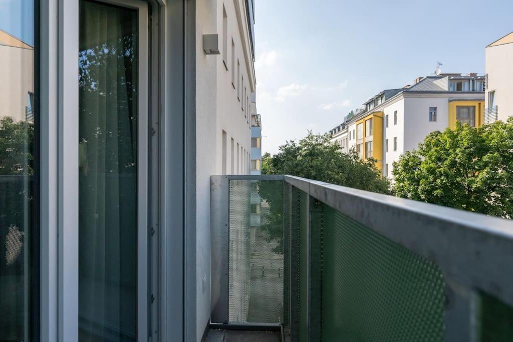 Apartament 1Br Excellence, Fast To Centre By Hm Wiedeń Zewnętrze zdjęcie